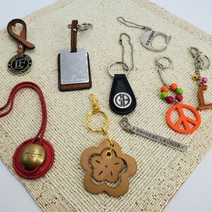 Lot of 9 handbag charms (C29)**